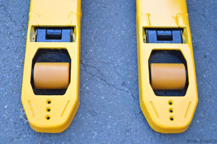 Ręczny wózek paletowy Jungheinrich EJE 225