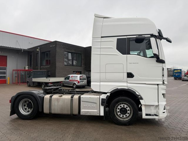 Tractora standard MAN TGX 18.510 mit Hydraulik