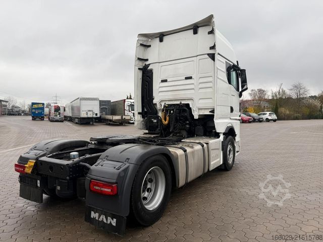 Tractora standard MAN TGX 18.510 mit Hydraulik