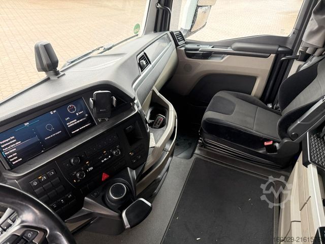 Tractora standard MAN TGX 18.510 mit Hydraulik