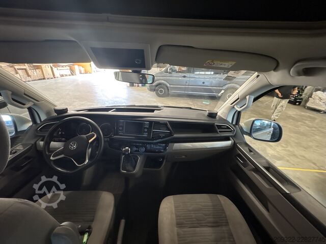 Autocaravana Volkswagen California Ocean 2022 | Automatico | Tetto a soffietto