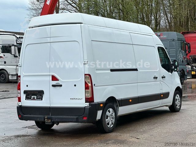 High top van RENAULT Master DCI 135 4x2