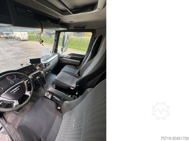 Kamion i plehrave MAN 26.340 TGM 6x2 Zöller
