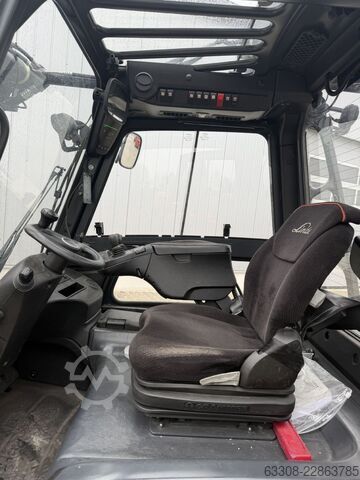 Електричний 4 -колісний навантажувач Linde E30H-01/600