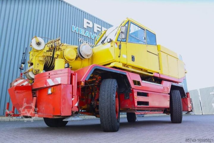 Кран за всякакви терени Compact Truck CT2 Diesel, 4x4x4 Drive, 30m Main Boom, 10.3m Hydr
