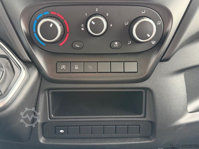 自卸货车面包车 IVECO Daily 35S14 A8*R3.450mm*Automatik*Kamera*2Sitze*