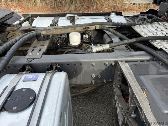 Standard tractor unit VOLVO FH460 / I-Park Cool / Kipphydraulik