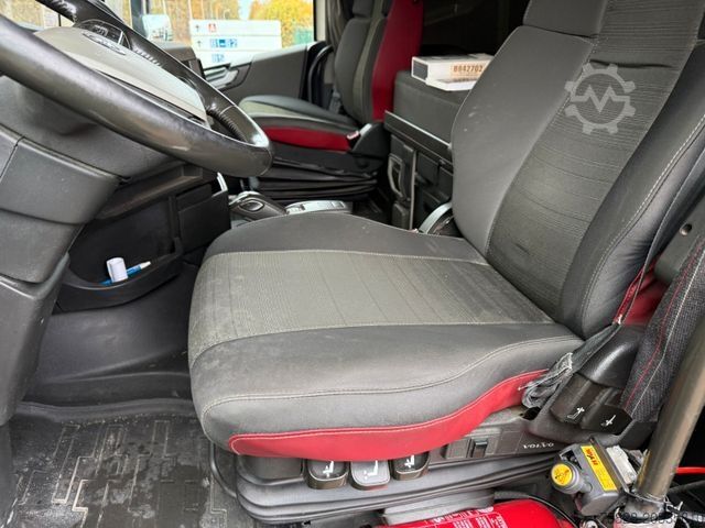 Standard tractor unit VOLVO FH460 / I-Park Cool / Kipphydraulik