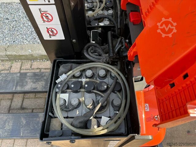 VS-23130 Electric stacker BT SWE080L BT SWE080L