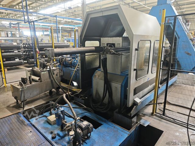 Macchina CNC per formatura a flusso DENN RL-600 CNC