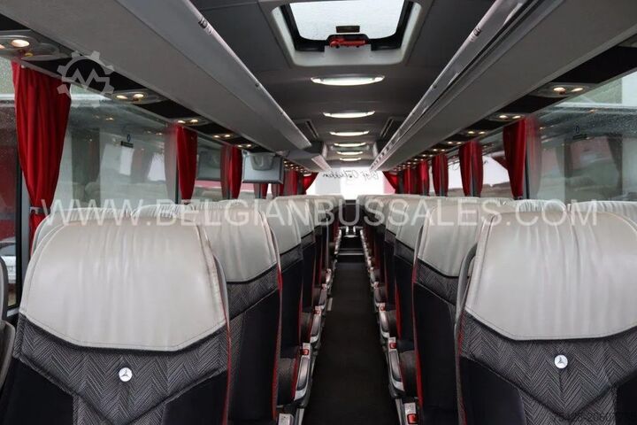 Þjálfari Mercedes Tourismo