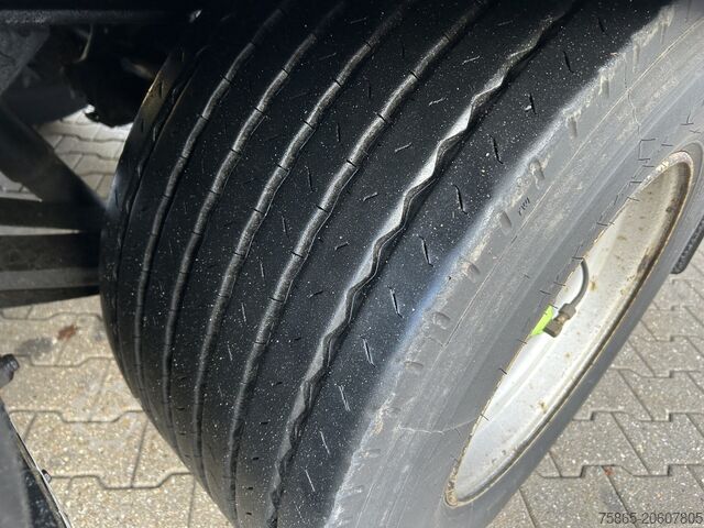 Volumentransport Krone Profi Liner / Mega / Curtinside / BPW Drum / NL...