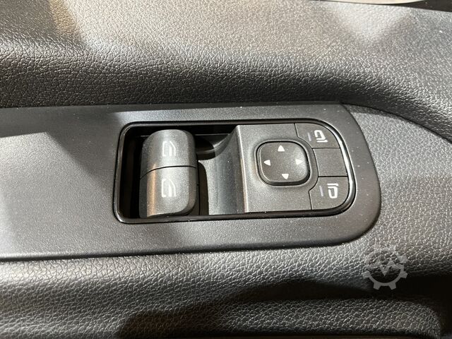 Furgoneta con caja Mercedes-Benz Sprinter 317 CDI L2H2 RWD / Euro 6 / Airco / Cr...