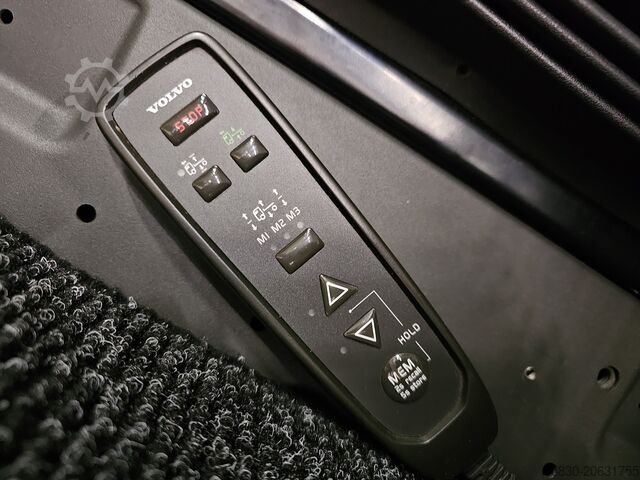 Standard-SZM Volvo FH 540 6x2/4 / LIFT - STEERING / RETARDER / I P...