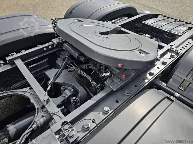 SZM tiêu chuẩn Mercedes-Benz ACTROS 2548 6X2/4 / PTO / GIGASPACE