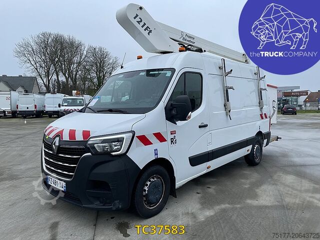 Lifting platform Renault Master 145
