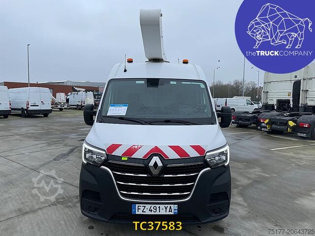 Lifting platform Renault Master 145