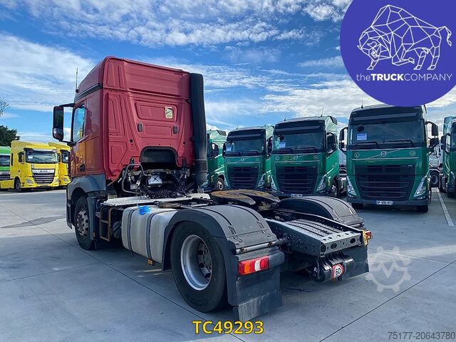 Standard-SZM Mercedes-Benz 18.42