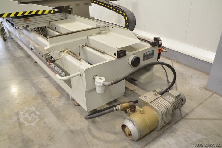 Obráběcí centrum MORBIDELLI U46