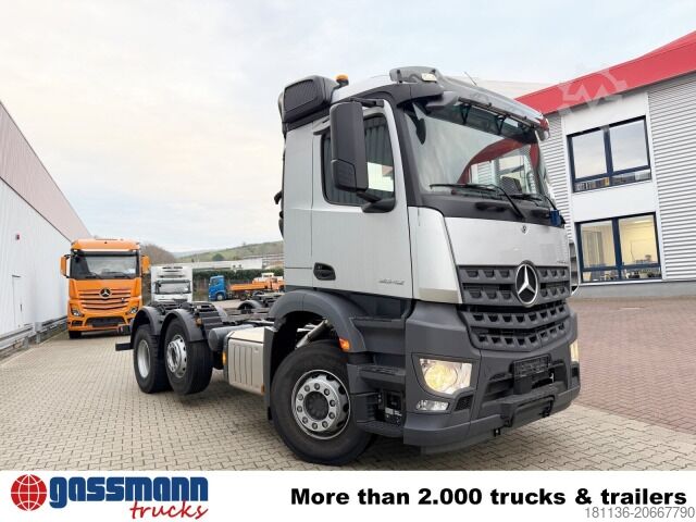 Châssis de camion Mercedes-Benz Arocs 2542 L 6x2/4, Vorlauflenk-/liftachse, Navi,