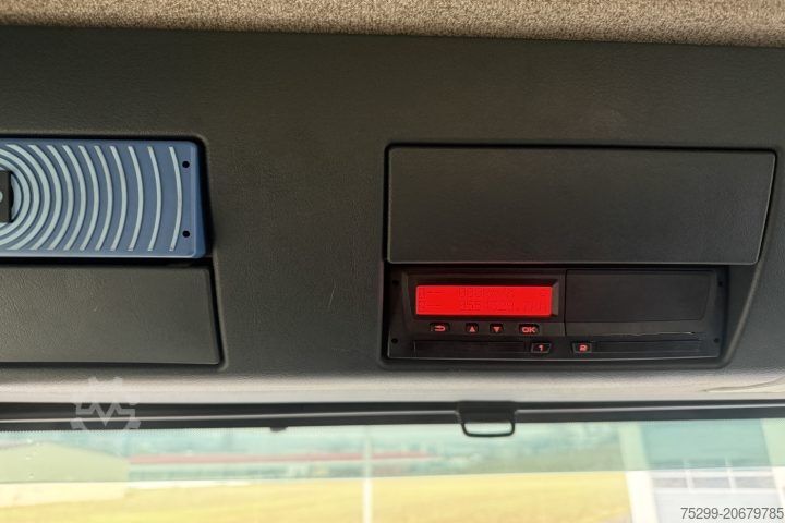 Rúllupalli vörubíll MAN TGS 35.500 8x2 Palfinger / Swiss-Vehicle