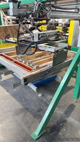 Sjálfvirk CNC-vél fyrir framleiðslu á brettum Sysmathick RPA9 + Stapler