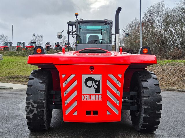 Xe nâng động cơ diesel Kalmar DCG 330-12