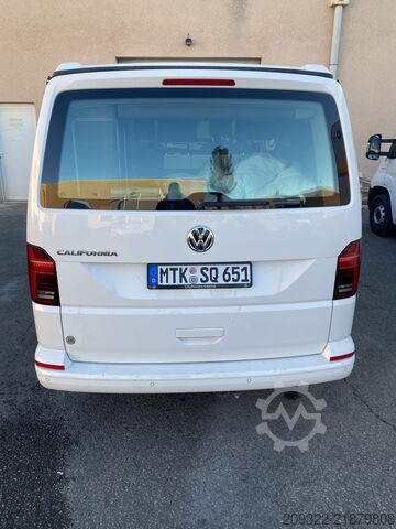キャラバン/キャンピングカー Volkswagen California Coast2.0TDI|2022| EURO 6 | Venditore Professionale