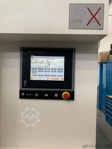 Obdelovalni center - navpično MAZAK VTC800/30SLR