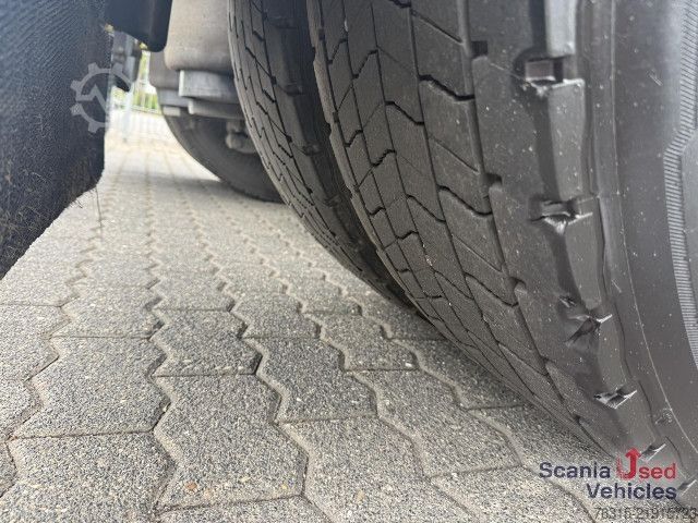 Standardni tegljač Scania R 460 NA - SUPER - HIGHLINE - 2x TANKs - ACC