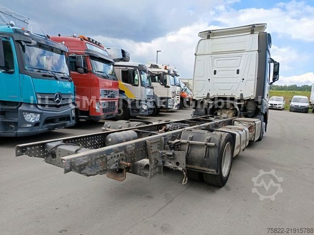 Kravas automašīnas šasija MERCEDES-BENZ Actros 1842 / Standklima / 6,5m / German