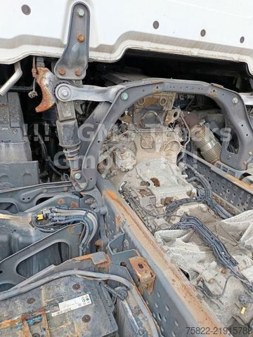 Kravas automašīnas šasija MERCEDES-BENZ Actros 1842 / Standklima / 6,5m / German
