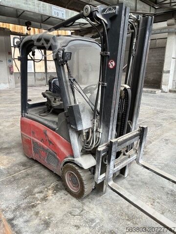 Sistema de control diverse Maschinen und Tische diverse Maschinen und Tische