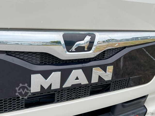Камион-фургон MAN TGM 15.290LL/ 7,25m Koffer 2,75m hoch/nur 94 tkm