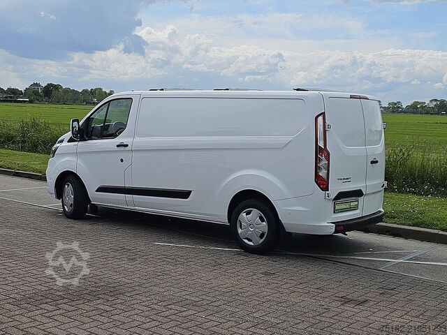 Hochdachkombi FORD TRANSIT CUSTOM 2.0 L2H1 Navi Airco