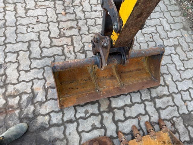 Mini bager BOBCAT E26 / 2016 BJ / 3 x Löffel / 3.905 H