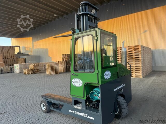 Xe nâng bốn hướng Combilift C5000 / 5500 mm / free lift