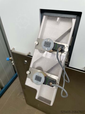 Courtoy R090 – Tablet press GEA Courtoy R090