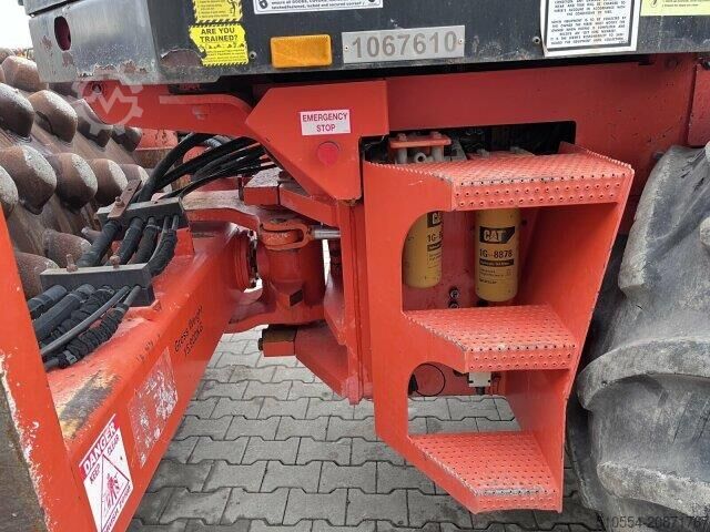 CAT CP 74 valjak za zbijanje / CS CAT CP 74 Walzenzug / CS