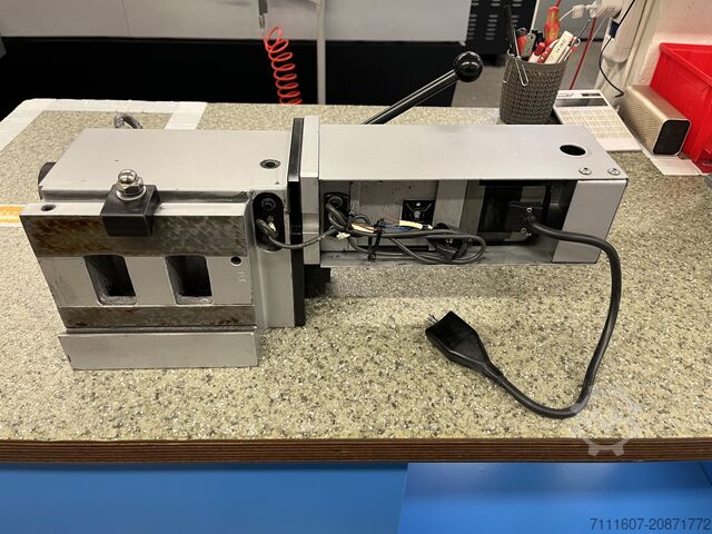 Yüzey taşlama tezgahı Okamoto OGM 250 UNCIII