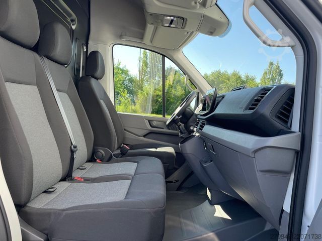 ואן גבוה-גג VOLKSWAGEN Crafter 35 L4H3 NAVI AHK RFK oh. Schäden
