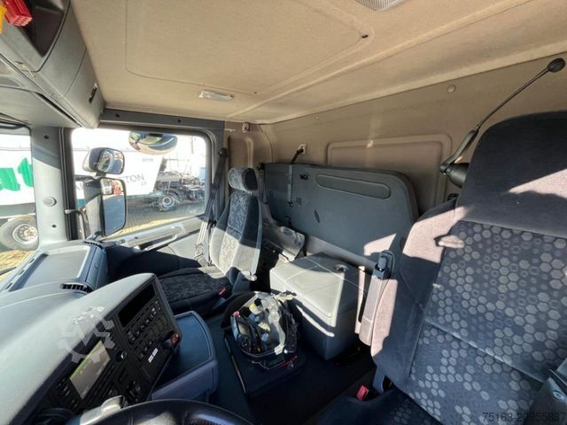Camión de plataforma SCANIA G 410 6x2 Pritsche Heckkran Palfinger PK 27002