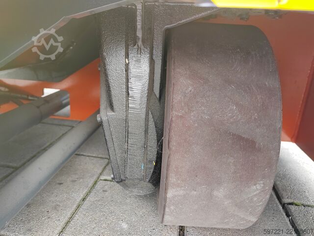 前移式叉车 Dimos ESS25/36 P-PU Schubmastatpler Res. M.W 05.26