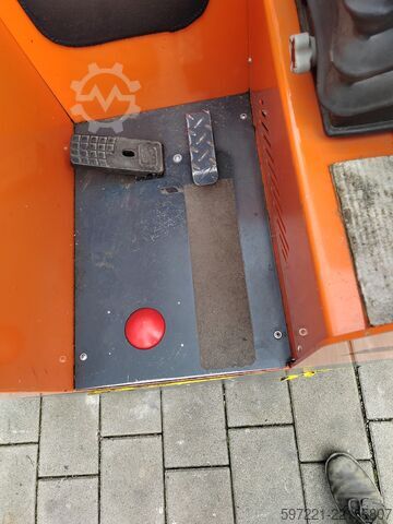 前移式叉车 Dimos ESS25/36 P-PU Schubmastatpler Res. M.W 05.26