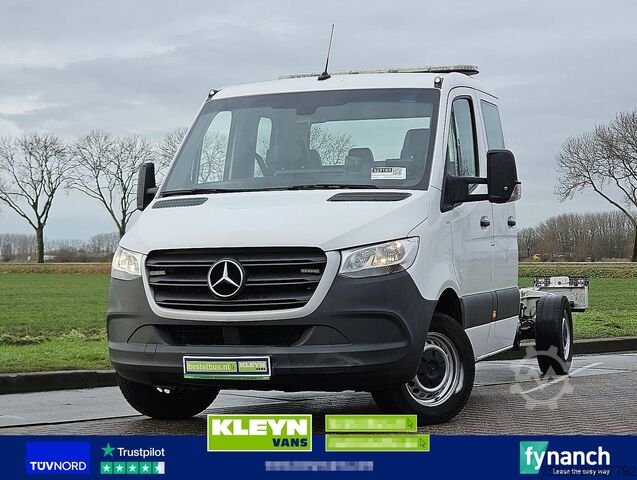 Chassis with cab MERCEDES-BENZ SPRINTER 319 L3 Chassis Dub Cab