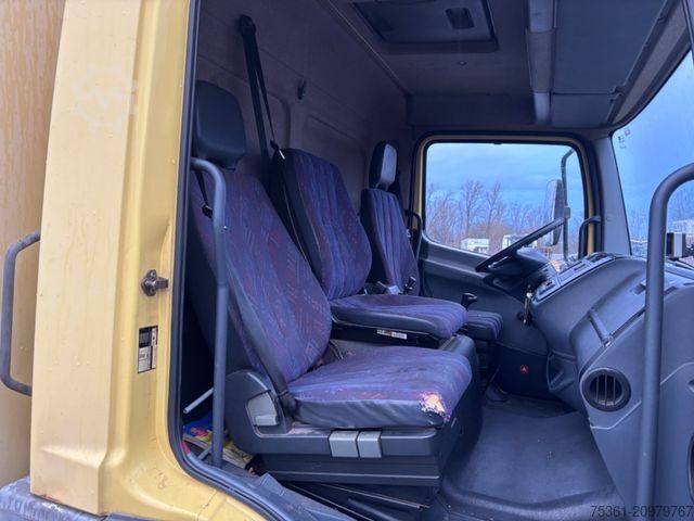 Kasa kamyoneti MERCEDES-BENZ Atego 715 Koffer mit Türen