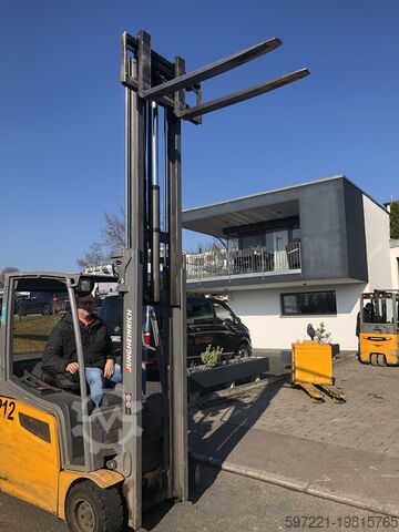 Elektrinė – 3 ratai Jungheinrich EFG 218k