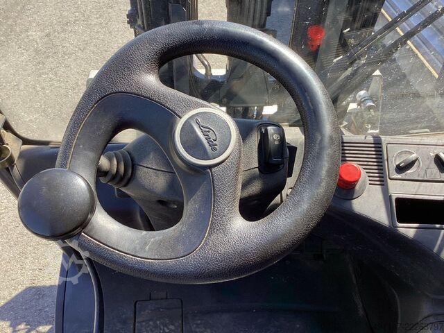 電動4輪フォークリフト Linde E30HL-01/600