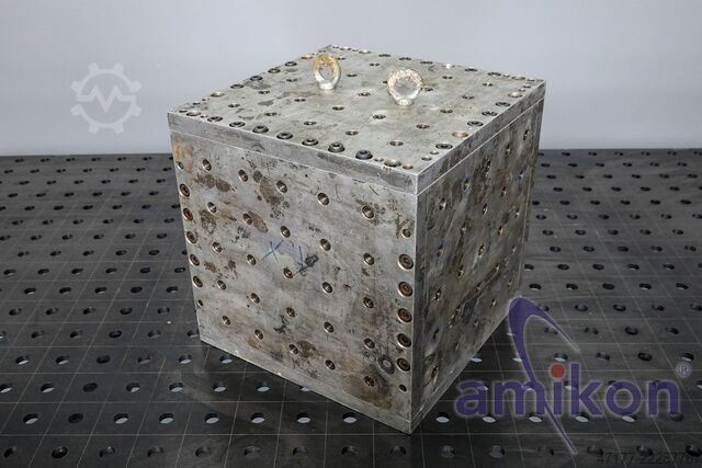  BAT Magnesium Shaker Fixture Cube