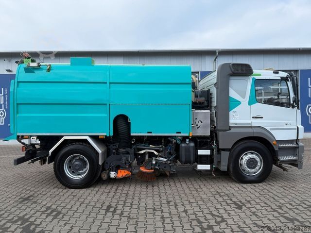 Gatusopmaskin MERCEDES-BENZ Axor 1833 Kehrmaschine VAL?air HD 200 - Bar 9 m³